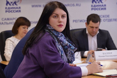 Светлана Макушева: в региональном Союзе женщин считают важной мерой поддержки губернаторские выплаты выпускникам