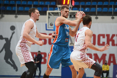 Столичные баскетболисты не справились с лидером Суперлиги БК "Самара" 