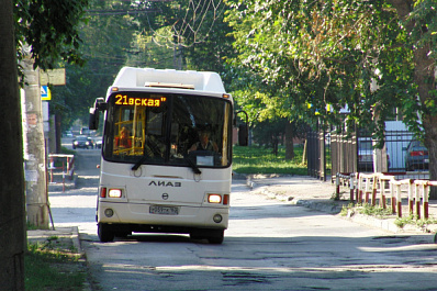 В Самаре автобусы № 21м и 35 направят в объезд из-за перекрытия ул. Советской Армии
