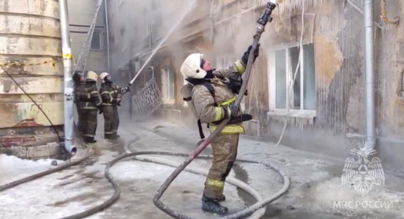 Утром 12 января полностью ликвидирован пожар в жилом доме на Некрасовской в Самаре