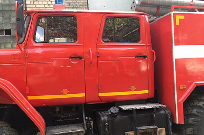 26 человек тушили в Тольятти крупный пожар на площади в 500 кв. метров