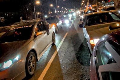 В Самаре состоялся автопробег в поддержку вынужденных переселенцев из Донбасса