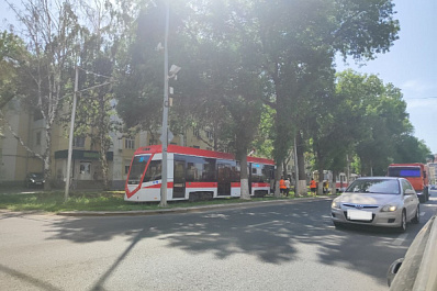 5 июля в Самаре из-за упавшей ветки встали трамваи