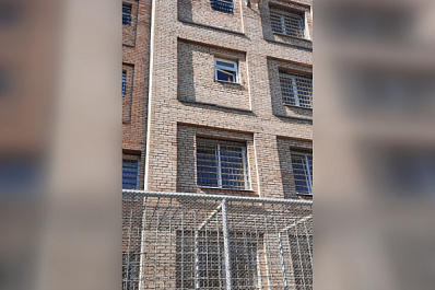 В Самаре задержали арестанта, сбежавшего из изолятора временного содержания по простыне