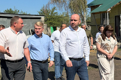 Вячеслав Федорищев инспектирует ремонт социальных объектов в Снежном ДНР