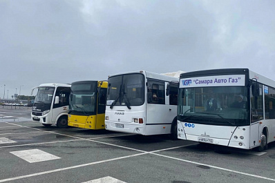 У стадиона "Солидарность Самара Арена" выявили лучших водителей автобусов области