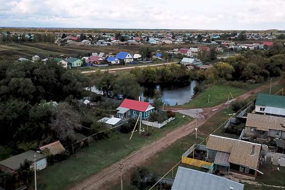 Малая Малышевка. Пришельцы из города
