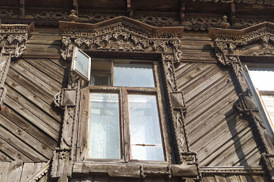 Самарцев научат изготавливать и реставрировать резные элементы деревянных домов