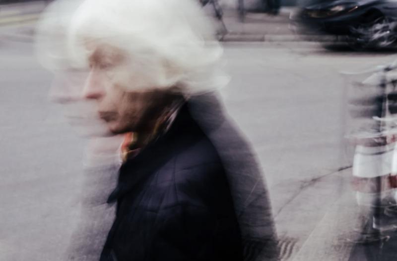 Невролог назвал непопулярные симптомы развития деменции