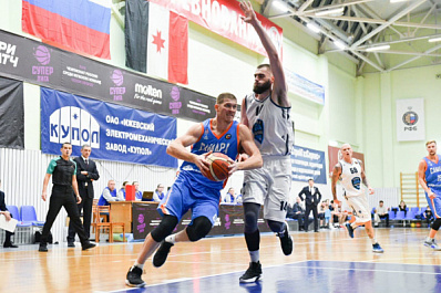 Баскетбольная "Самара" переиграла на выезде "Купол-Родники"