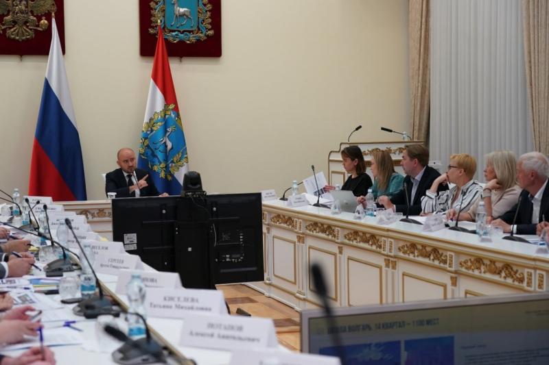 Вячеслав Федорищев провел совещание по вопросу строительства в Самарской области новых школ и межвузовского кампуса