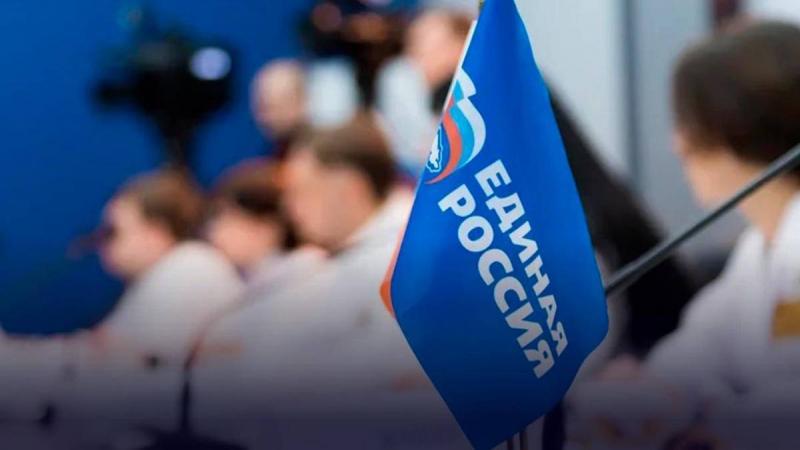 Курс на обновление: "Единая Россия" подвела первые итоги предварительного голосования
