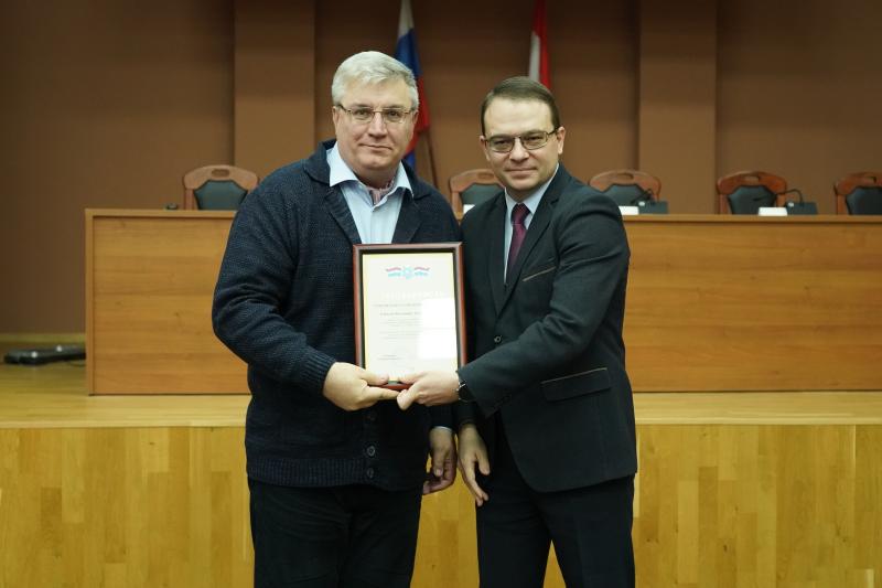 Жизнь за "баранкой": в Самарской области наградили лучших водителей и кондукторов