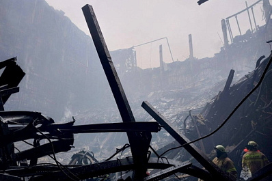 Больше 250 кубометров конструкций вынесли спасатели при разборе разрушенного "Крокус сити холла"