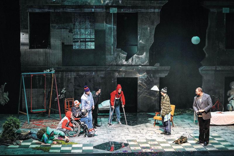 Премьера, в которой... В Самаре представили первую театральную версию бестселлера Мариам Петросян