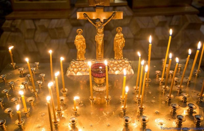 В Самарской области прошли панихиды по погибшим в страшной аварии под Сызранью