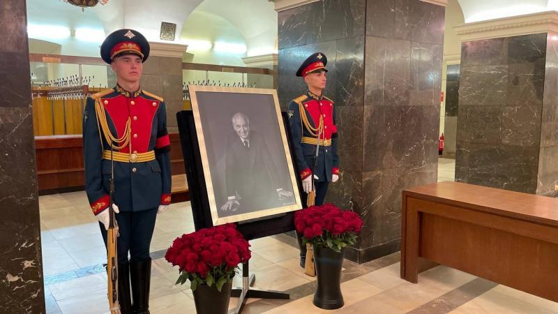 В Москве идет церемония прощания с Горбачевым