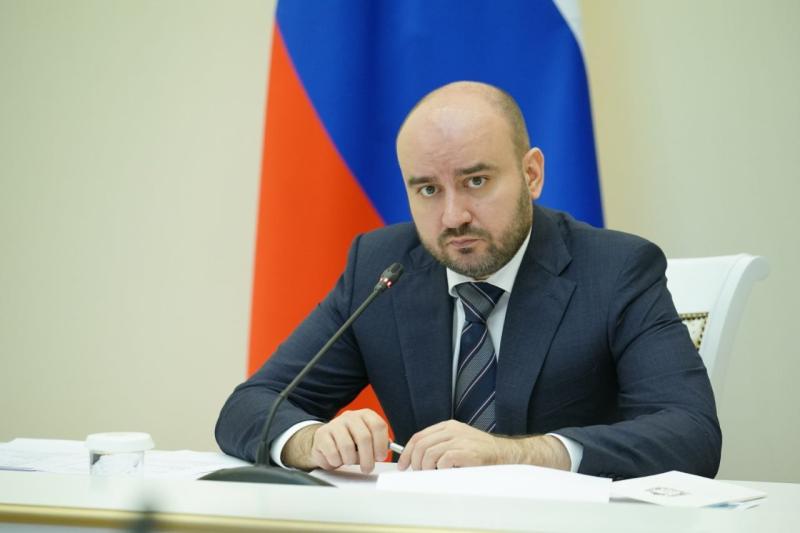 Во взрослую жизнь: в Самарской области готовятся к последнему звонку