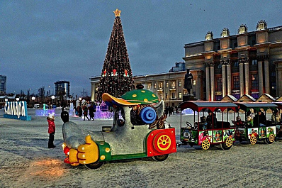 Более 100 тысяч человек посетили площадь Куйбышева за новогодние каникулы