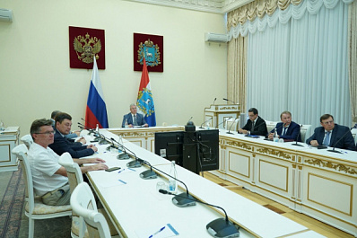 В Правительстве Самарской области обсудили ход ремонта дворов