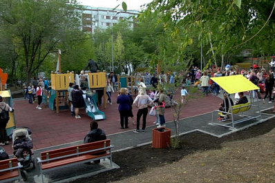 В Самаре открылась новая детская площадка на улице Осипенко