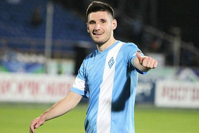 Защитник Тарас Бурлак вернулся в Крылья Советов