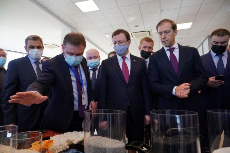 Глава Минпромторга РФ предложил открыть в Самарской области производство систем забора крови