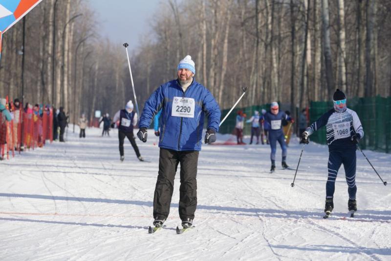 Вячеслав Федорищев поприветствовал участников и гостей "Лыжни России" в Самаре