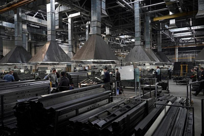 Директор промпредприятия: уверенно смотрим в будущее благодаря поддержке Правительства и губернатора Самарской области