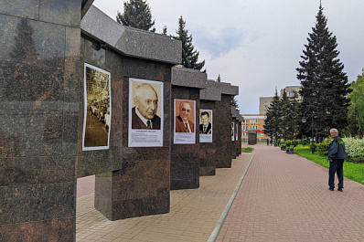 В Тольятти на двух почетных граждан стало больше