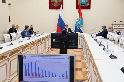 Оперативный штаб: решения о дистанте для школьников будут приниматься на уровне учебных заведений при выявлении там COVID-19