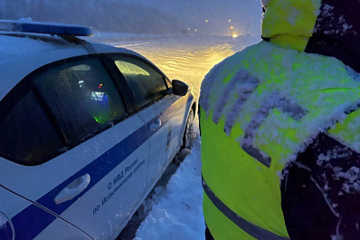 В Самарской области из-за непогоды на двух участках трасс ограничили движение грузового и маршрутного транспорта