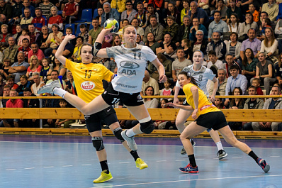 Гандбольную "Ладу" покинули шесть игроков