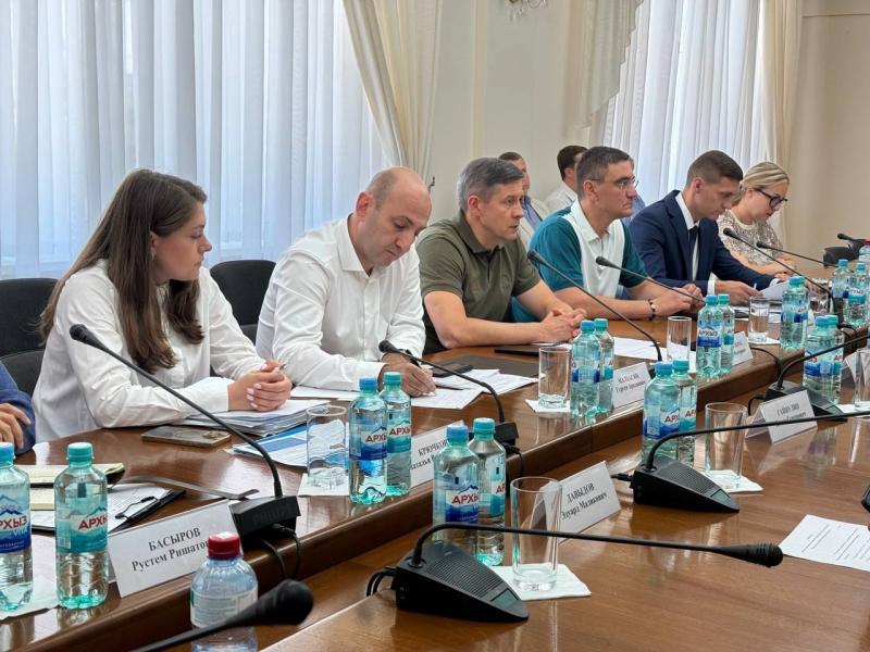 Впервые рабочая группа комиссии Госсовета по промышленности под председательством Федорищева прошла в ЛНР