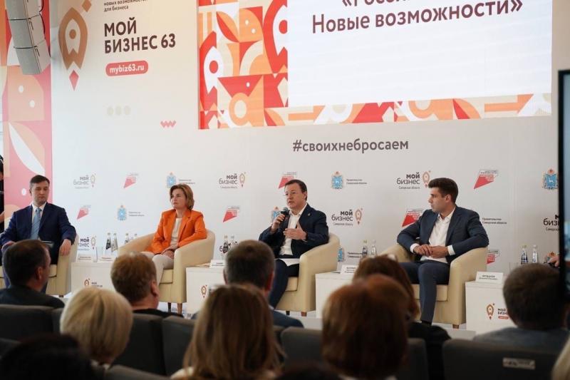 Дмитрий Азаров: малый бизнес - один из главных драйверов развития экономики