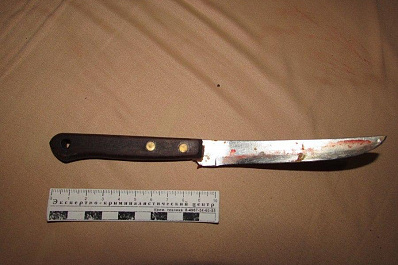 Самарец зарезал друга ножом и сдался полиции