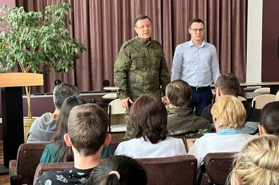 Дмитрий Азаров поблагодарил коллектив больниц Макеевки за помощь самарским военнослужащим