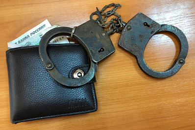 В Самаре чиновник стал миллионером, предупреждая коммерсантов о проверках