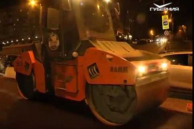 Новый асфальт укладывают на Солнечной в Самаре