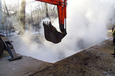 В Самаре перекрыли ул. А. Толстого: автобусы и троллейбусы пустили в объезд