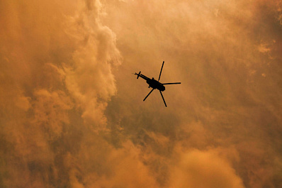 В Карелии вертолет Ми-8 с сотрудниками МЧС рухнул в Онежское озеро