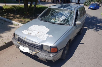 В Самаре пенсионер переходил дорогу в неположенном месте и попал под машину