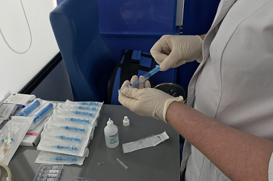 Коронавирус: заболело ещё 8937 россиян