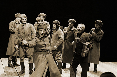 "Василий Тёркин" театра "СамАрт" представляет губернию на фестивале "23 дня до Победы"