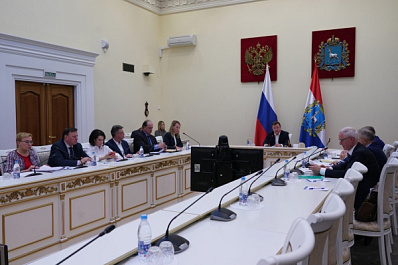 Продолжается работа по обращениям самарцев на прямую линию Президента