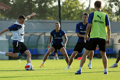 "Крылья Советов" начали готовиться к матчу 4 тура РПЛ с "Рубином"