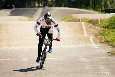 Самарец взял золото на чемпионате России по BMX