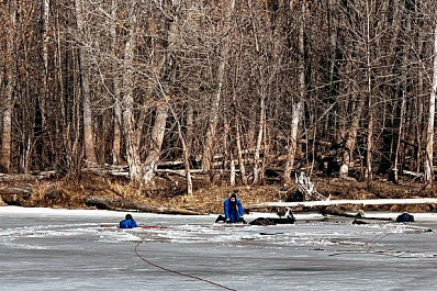 В Самаре 26 марта две женщины оказались в заложниках у весеннего льда