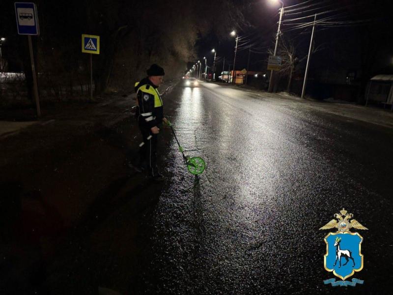 В Сызрани женщина на Mitsubishi Lancer сбила пешехода