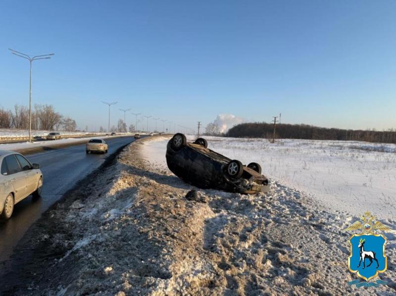 В Тольятти "Приора" протаранила фуру